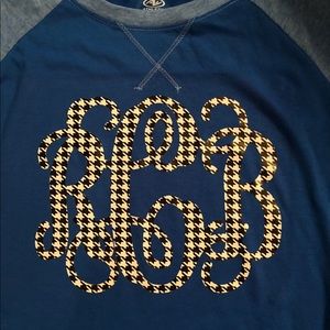3/4 length baseball tee w/houndstooth initials